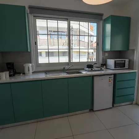 Jana's 2-br In Apartment