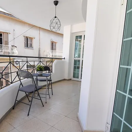 Apartment Jana's 2-br In Larnaca